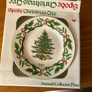 2001 Spode Christmas tree collectors plate 8 inches